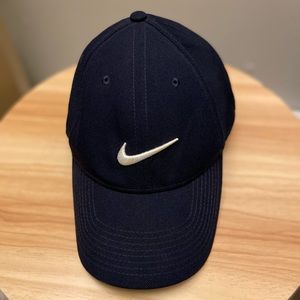 Nike Navy hat